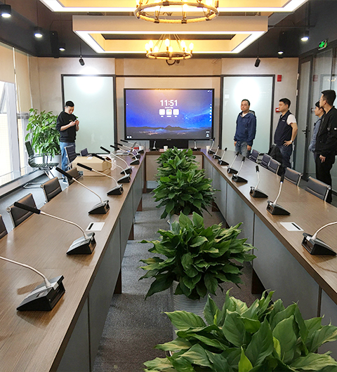 蔚蓝世界使用MAXHUB91免费黄片APP