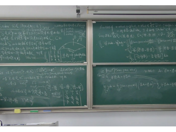 录播教室：人人皆学、处处能学、时时可学