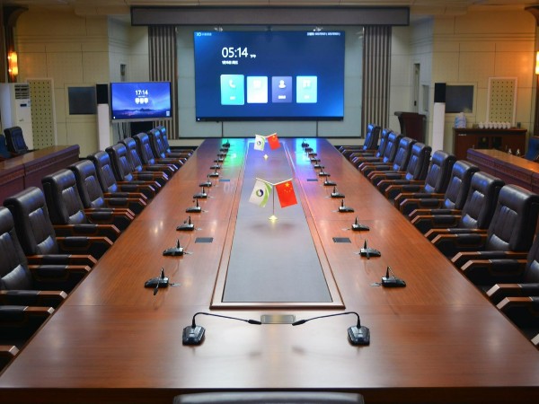 100人左右开91免费小视频，腾讯会议和zoom哪个更好用？