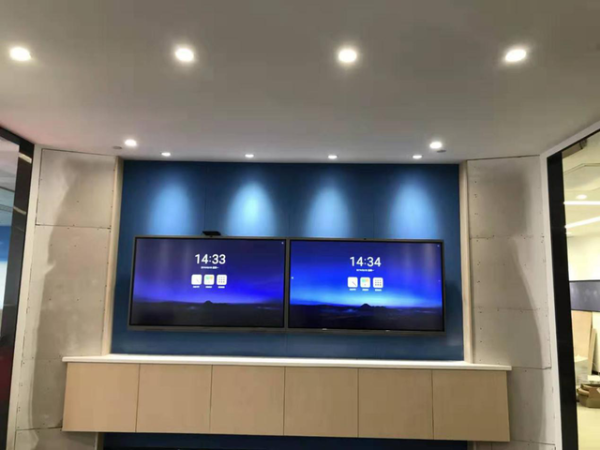 高科技设备助力安徽疾控中心创造中国速度，MAXHUB推动办公方式大变革